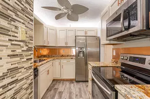 202 Sparrow Dr, Royal Palm Beach, FL 33411 - Photo 11