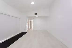 202 Sparrow Dr, Royal Palm Beach, FL 33411 - Photo 9