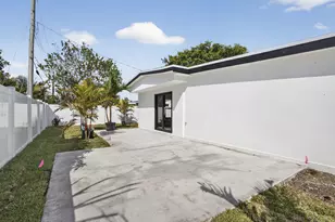 451 Dionne Dr, West Palm Beach, FL 33406 - Photo 33