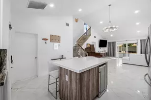 101 Azalea Cir, Boynton Beach, FL 33436 - Photo 9