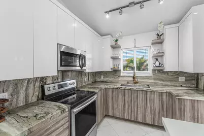 101 Azalea Circle, Boynton Beach, FL 33436 - Photo 7