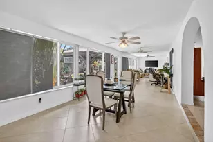 882 Azalea Ct, Plantation, FL 33317 - Photo 19