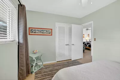 882 Azalea Court, Plantation, FL 33317 - Photo 33