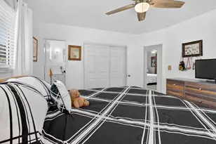 882 Azalea Ct, Plantation, FL 33317 - Photo 27
