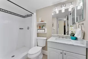 2611 N Riverside Dr, Pompano Beach, FL 33062 - Photo 17