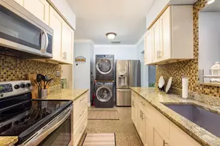 145 SE 3rd Ave, Boynton Beach, FL 33435 - Photo 9