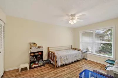 782 Nantucket Circle, Greenacres, FL 33467 - Photo 5