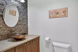 782 Nantucket Cir, Lake Worth, FL 33467 - Photo 19