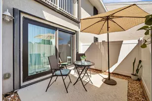 3210 S Lakeview Cir, Fort Pierce, FL 34949 - Photo 17