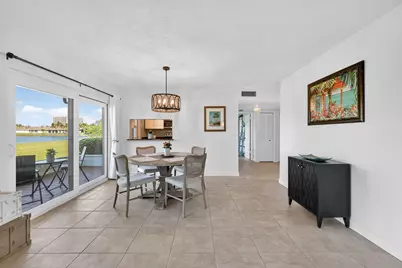 3210 S Lakeview Circle #3-102, Fort Pierce, FL 34949 - Photo 11