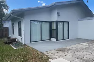 51 Baytree Cir, Boynton Beach, FL 33436 - Photo 3