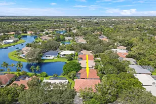 18951 Painted Leaf Ct, Jupiter, FL 33458 - Photo 7