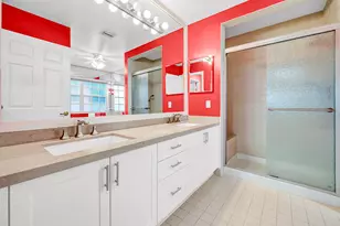 11571 Briarwood Cir, Boynton Beach, FL 33437 - Photo 21