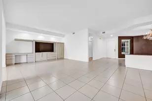 11571 Briarwood Cir, Boynton Beach, FL 33437 - Photo 9