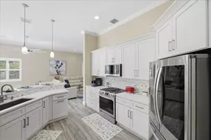 499 NW Blue Lake Dr, Port Saint Lucie, FL 34986 - Photo 3