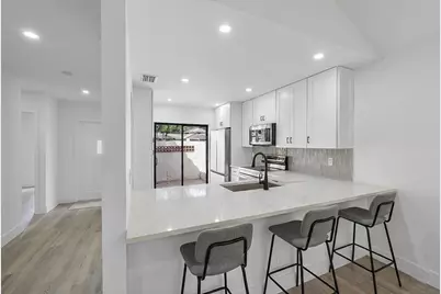 3127 Kingswood Terrace, Boca Raton, FL 33431 - Photo 3