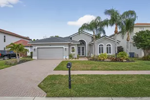 109 Isola Cir, Royal Palm Beach, FL 33411 - Photo 3