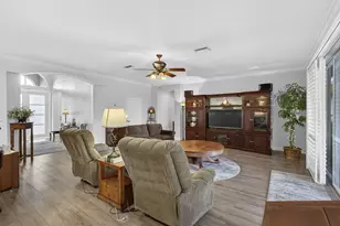 109 Isola Cir, Royal Palm Beach, FL 33411 - Photo 29