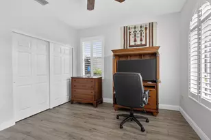 109 Isola Cir, Royal Palm Beach, FL 33411 - Photo 19