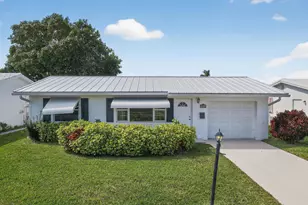 1904 SW Golf Ln, Boynton Beach, FL 33426 - Photo 25