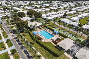 1904 SW Golf Ln, Boynton Beach, FL 33426 - Photo 33