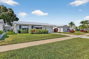 1904 SW Golf Ln, Boynton Beach, FL 33426 - Photo 43