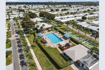 1904 SW Golf Lane, Boynton Beach, FL 33426 - Photo 39
