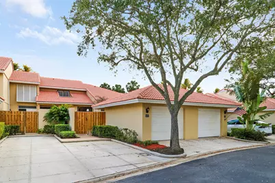 127 Old Meadow Way, Palm Beach Gardens, FL 33418 - Photo 1