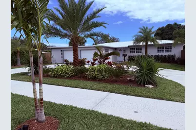 830 6th Street, West Palm Beach, FL 33403 - Photo 1