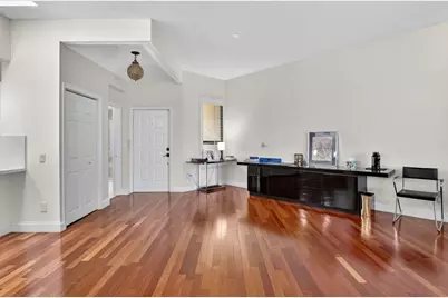 7535 La Paz Boulevard #301, Boca Raton, FL 33433 - Photo 9