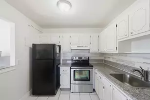 142 Monaco C, Delray Beach, FL 33446 - Photo 9