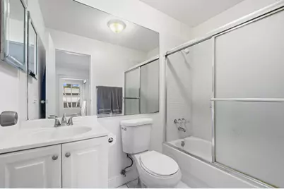 142 Monaco C, Delray Beach, FL 33446 - Photo 13
