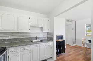 142 Monaco C, Delray Beach, FL 33446 - Photo 11