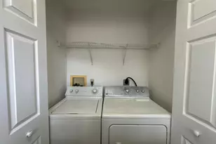 1801 Lakeview Dr W, West Palm Beach, FL 33411 - Photo 17