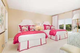 389 S Lake Dr, Palm Beach, FL 33480 - Photo 13