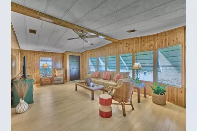 7626 SE Independence Avenue, Hobe Sound, FL 33455 - Photo 5