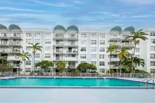 484 NW 165th St Rd, Miami, FL 33169 - Photo 1