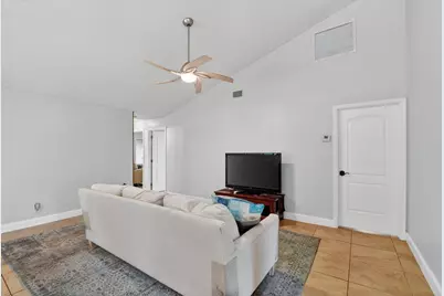 9744 Majestic Way, Boynton Beach, FL 33437 - Photo 17