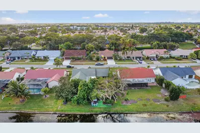 9744 Majestic Way, Boynton Beach, FL 33437 - Photo 45
