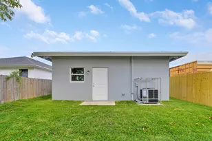 706 21st St, West Palm Beach, FL 33407 - Photo 27