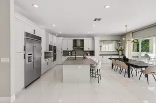 19886 Meadowside Ln Ln, Boca Raton, FL 33498 - Photo 15