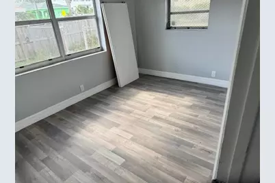 1015 Avenue I #2, West Palm Beach, FL 33404 - Photo 5