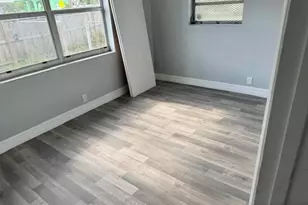 1015 Avenue I, West Palm Beach, FL 33404 - Photo 5