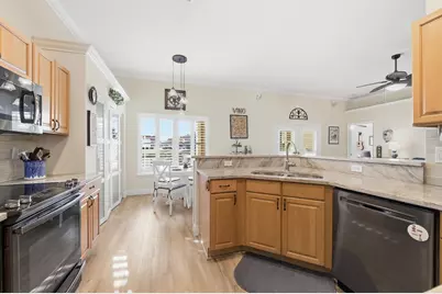 106 Locust Lane, West Palm Beach, FL 33411 - Photo 11