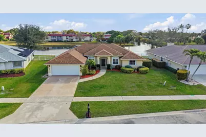 106 Locust Lane, West Palm Beach, FL 33411 - Photo 3