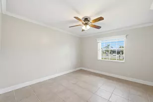 106 Locust Ln, West Palm Beach, FL 33411 - Photo 21