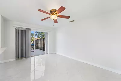 1895 Vista Way, Margate, FL 33063 - Photo 7