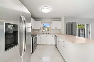 1895 Vista Way, Margate, FL 33063 - Photo 5