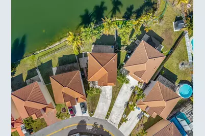 1895 Vista Way, Margate, FL 33063 - Photo 29