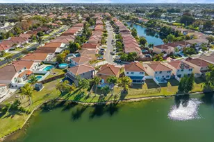 1895 Vista Way, Margate, FL 33063 - Photo 31